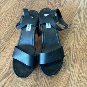 Black Steve Madden size 8 heels
